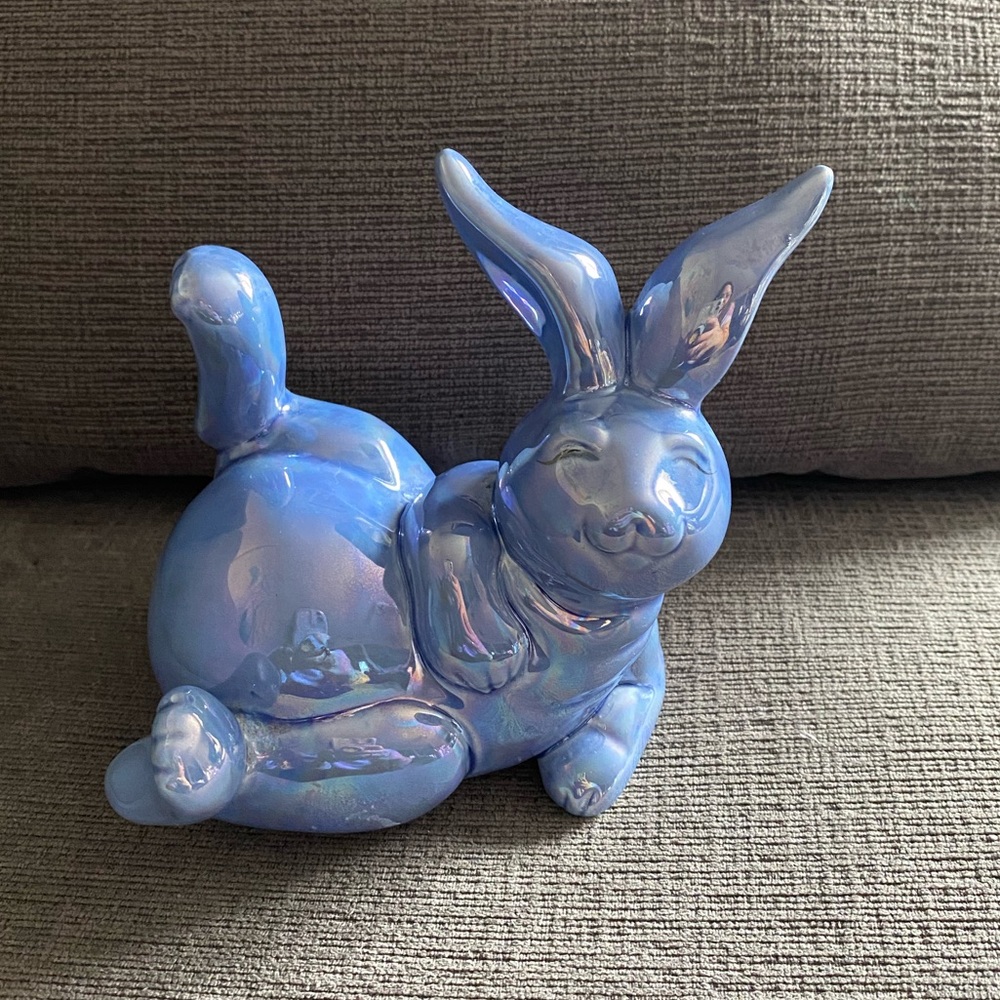 Vintage Norcrest Korea Iridescent Blue Laying Bunny Rabbit Figurine